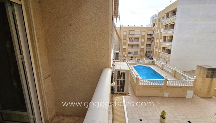 Te koop - Appartement - Studio op de middelste verdieping - Torrevieja - Playa del Cura
