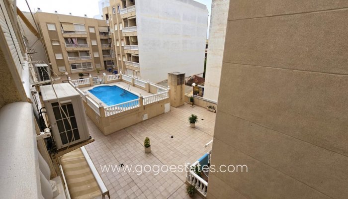 Te koop - Appartement - Studio op de middelste verdieping - Torrevieja - Playa del Cura