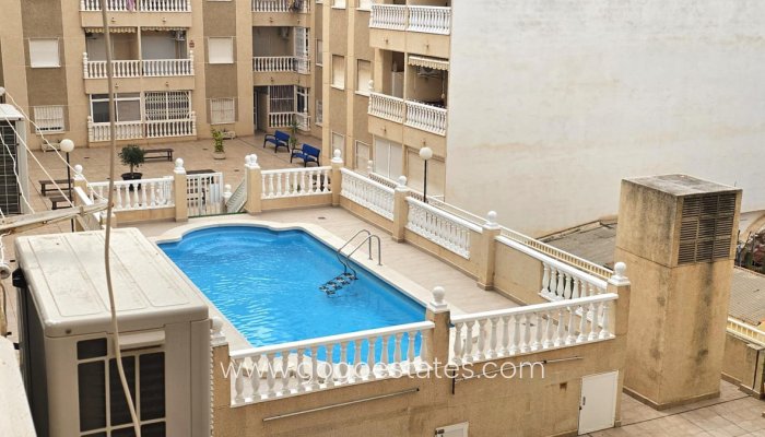 Te koop - Appartement - Studio op de middelste verdieping - Torrevieja - Playa del Cura