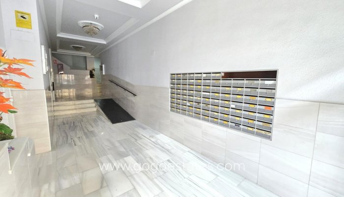 Te koop - Appartement - Studio op de middelste verdieping - Torrevieja - Playa del Cura