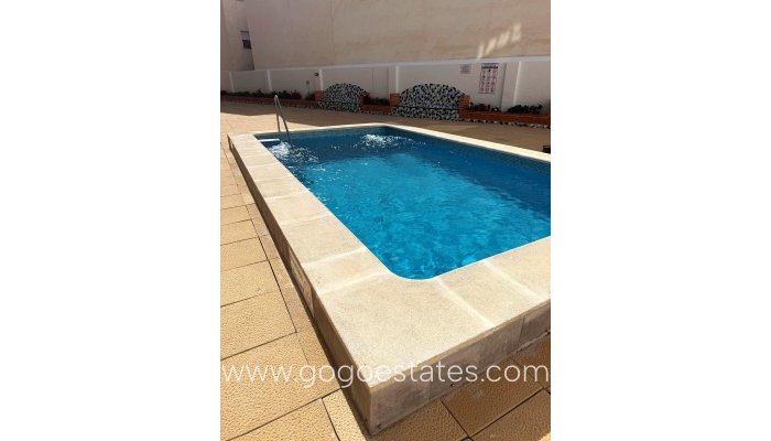 Te koop - Appartement - Appartement op de middelste verdieping - Torrevieja - Playa del Cura