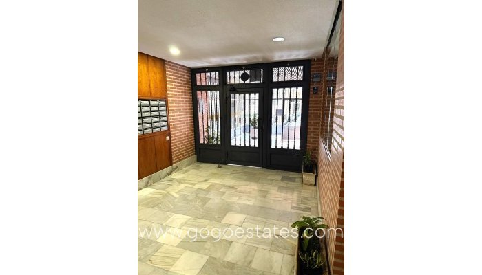 Te koop - Appartement - Appartement op de middelste verdieping - Torrevieja - Playa del Cura