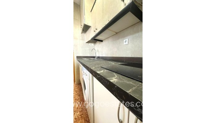 Te koop - Appartement - Appartement op de middelste verdieping - Torrevieja - Torrevieja Centro