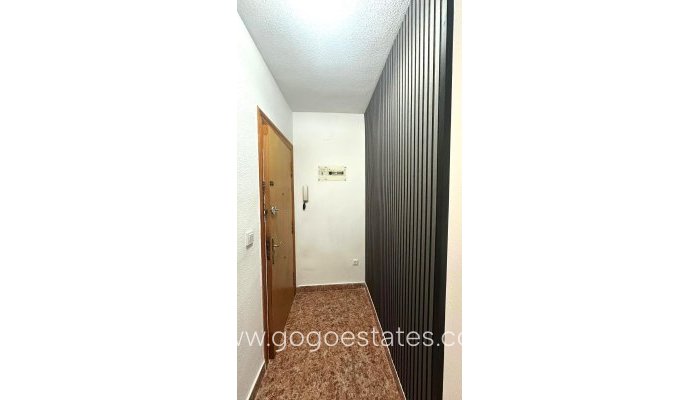 Te koop - Appartement - Appartement op de middelste verdieping - Torrevieja - Torrevieja Centro