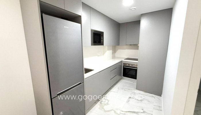 Te koop - Appartement - Appartement op de middelste verdieping - Alicante - Parque de las Naciones
