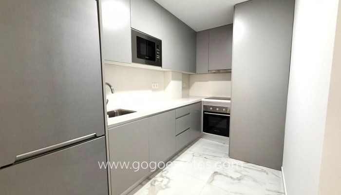 Te koop - Appartement - Appartement op de middelste verdieping - Alicante - Parque de las Naciones