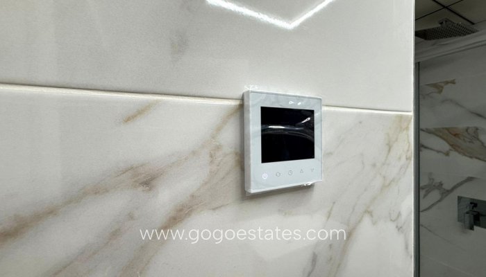 Te koop - Appartement - Appartement op de middelste verdieping - Alicante - Parque de las Naciones