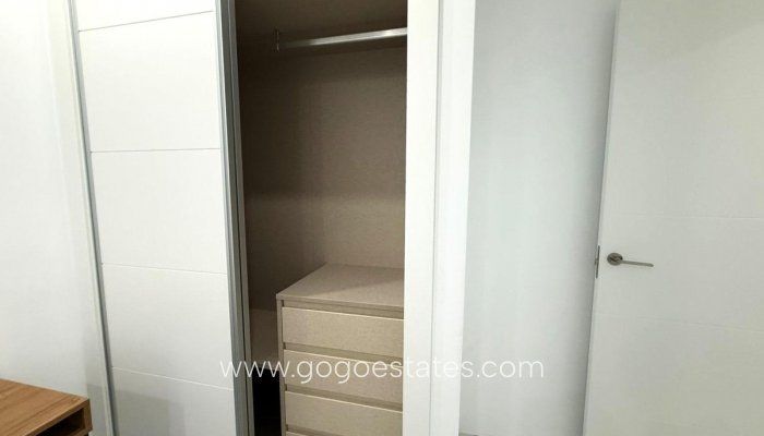 Te koop - Appartement - Appartement op de middelste verdieping - Alicante - Parque de las Naciones