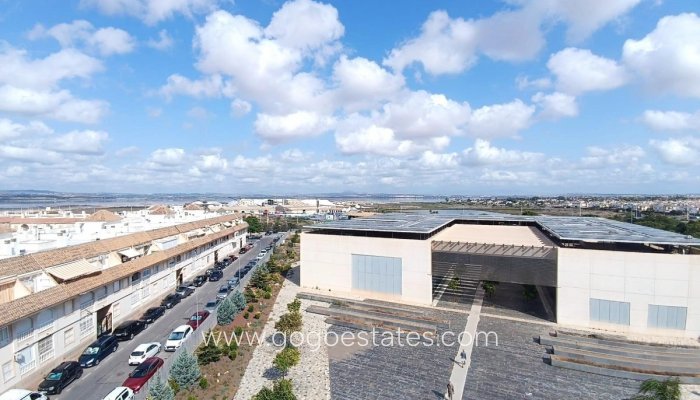 Te koop - Appartement - Penthouse Duplex - Torrevieja - Torrevieja Centro