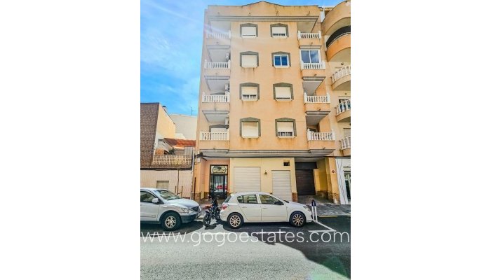 Te koop - Appartement - Appartement op de middelste verdieping - Torrevieja - Playa del Cura