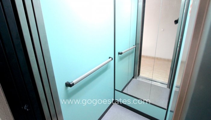 Te koop - Appartement - Appartement op de middelste verdieping - Formentera de Segura - Formentera Del Segura