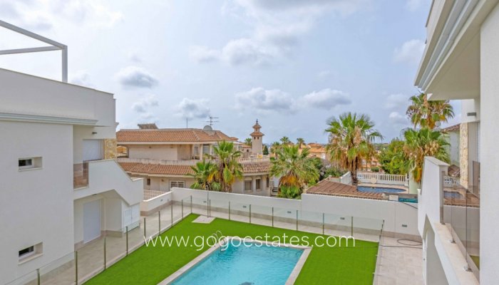 Te koop - Appartement - Penthouse Duplex - Orihuela - Villamartin