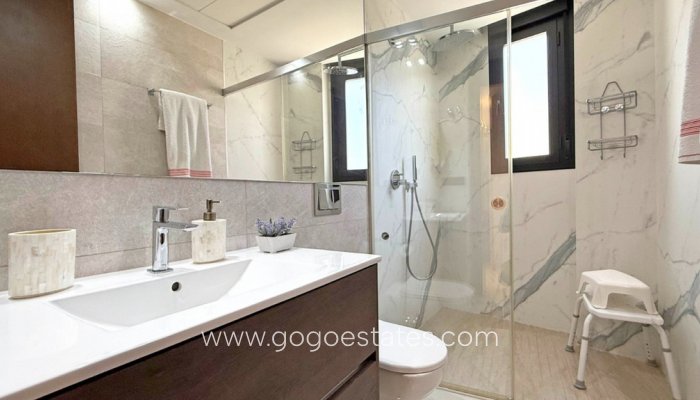 Te koop - Huis - Vrijstaande Villa - Orihuela - Villamartin