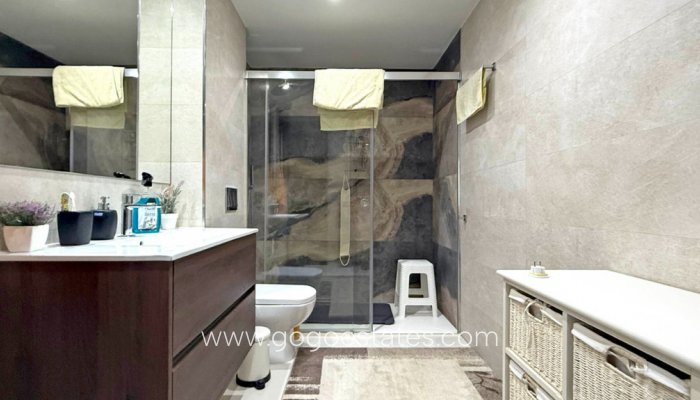 Te koop - Huis - Vrijstaande Villa - Orihuela - Villamartin