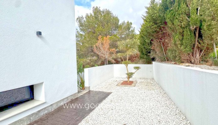 Te koop - Huis - Vrijstaande Villa - Torrevieja - Torrevieja Centro