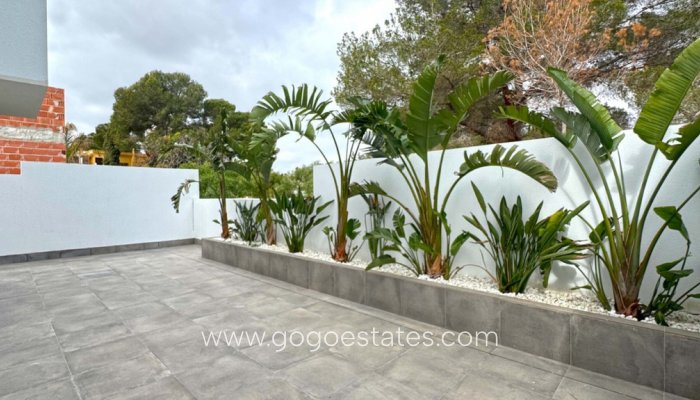 Te koop - Huis - Vrijstaande Villa - Torrevieja - Torrevieja Centro