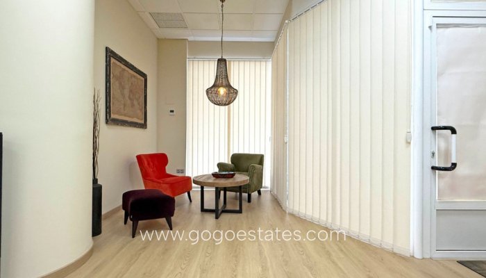 Revente - Commercial - Autre - Torrevieja - Torrevieja Centro