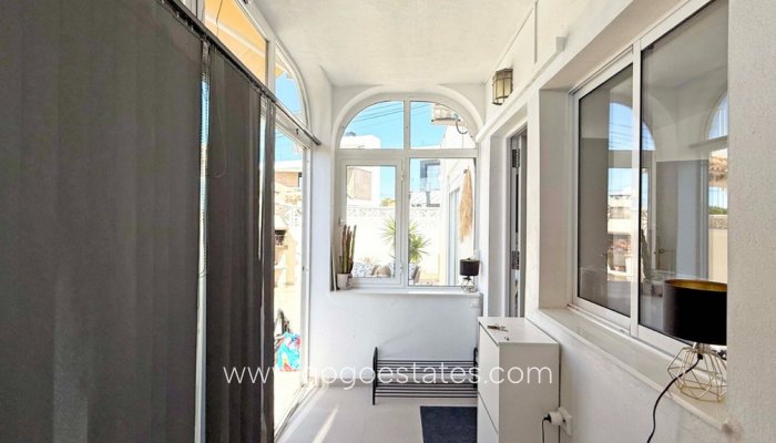 Te koop - Huis - Bungalow - Torrevieja - Torrevieja Centro