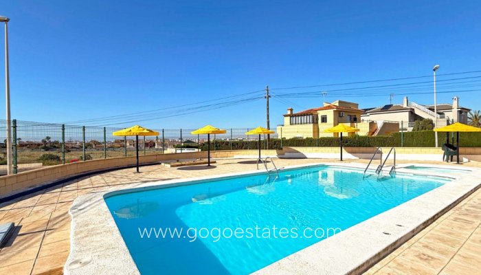Te koop - Huis - Bungalow - Torrevieja - Torrevieja Centro