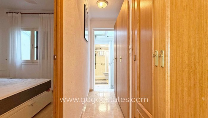 Te koop - Huis - Bungalow - Torrevieja - Torrevieja Centro
