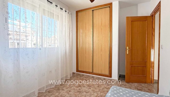 Te koop - Huis - Halfvrijstaande woning - Orihuela - Los Altos