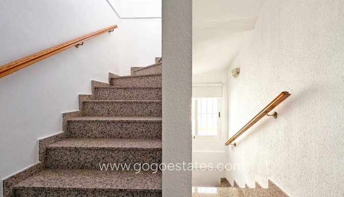 Te koop - Huis - Halfvrijstaande woning - Orihuela - Los Altos