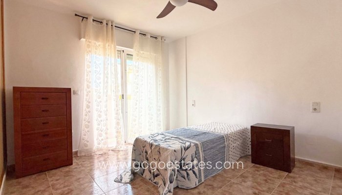 Te koop - Huis - Halfvrijstaande woning - Orihuela - Los Altos