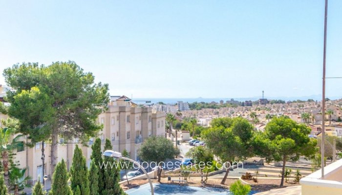 Te koop - Huis - Vrijstaande Villa - Orihuela - Villamartin