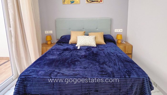 Te koop - Appartement - Appartement op de middelste verdieping - Torrevieja - Playa del Cura