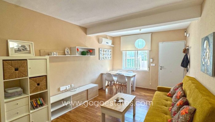 Te koop - Huis - Bungalow - Torrevieja - Torrevieja Centro