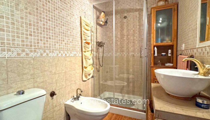 Te koop - Huis - Bungalow - Torrevieja - Torrevieja Centro