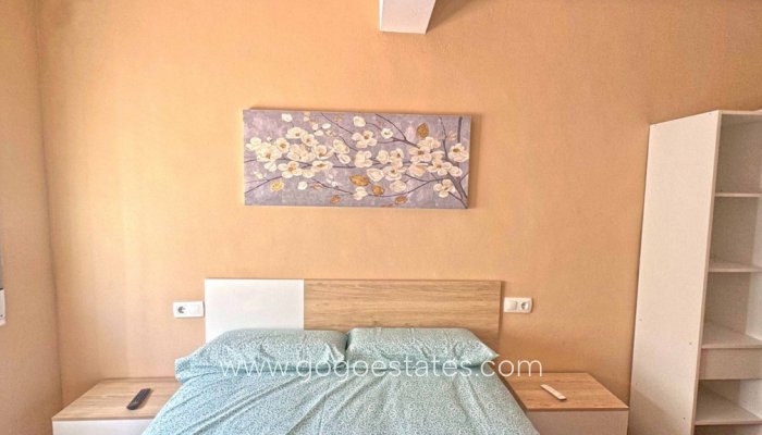 Te koop - Huis - Bungalow - Torrevieja - Torrevieja Centro