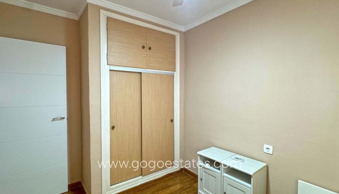 Te koop - Huis - Bungalow - Torrevieja - Torrevieja Centro