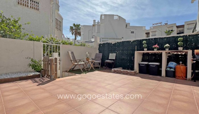 Te koop - Huis - Bungalow - Torrevieja - Torrevieja Centro