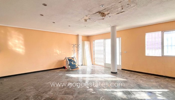 Te koop - Commercieel - Overig - Torrevieja - Playa del Cura