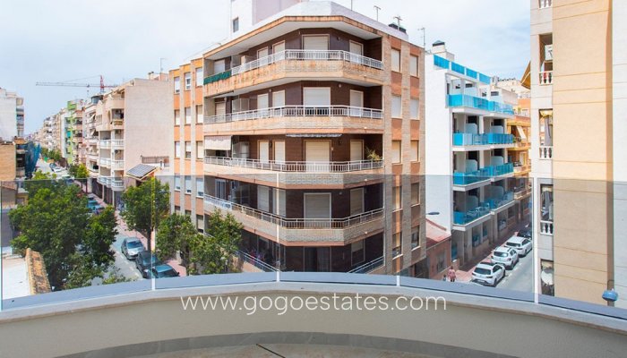 Te koop - Appartement - Appartement op de middelste verdieping - Torrevieja - Playa del Cura