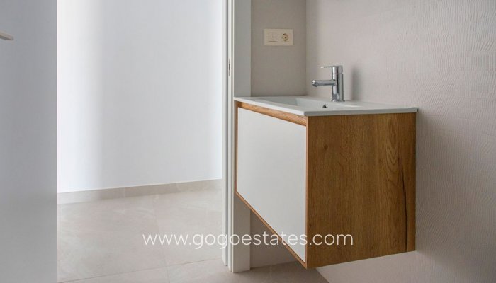 Te koop - Appartement - Appartement op de middelste verdieping - Torrevieja - Playa del Cura