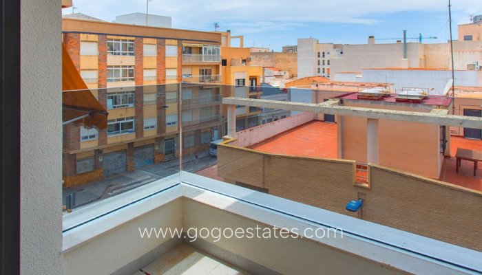 Te koop - Appartement - Appartement op de middelste verdieping - Torrevieja - Playa del Cura