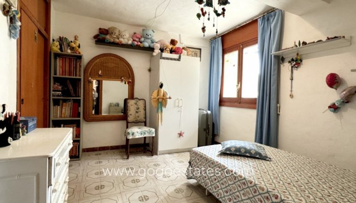 Te koop - Huis - Vrijstaande Villa - Orihuela - La Zenia