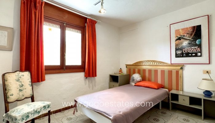 Te koop - Huis - Vrijstaande Villa - Orihuela - La Zenia