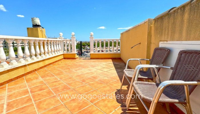 Te koop - Huis - Vrijstaande Villa - Torrevieja - Torrevieja Centro