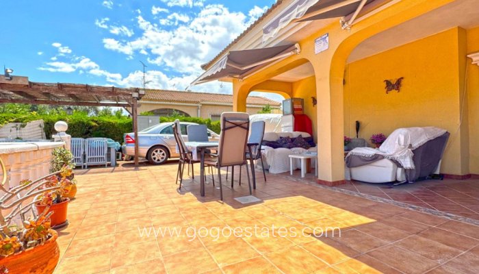Te koop - Huis - Vrijstaande Villa - Torrevieja - Torrevieja Centro