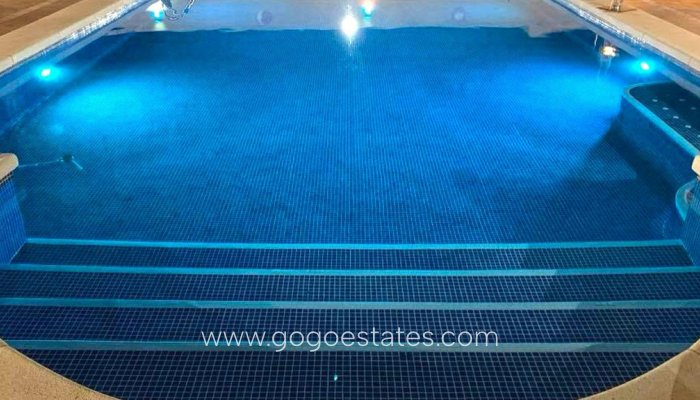 Te koop - Huis - Vrijstaande Villa - Torrevieja - Torrevieja Centro