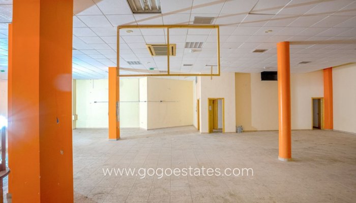 Te koop - Commercieel - Overig - Torrevieja - Torrevieja Centro