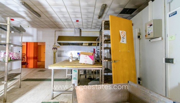 Te koop - Commercieel - Overig - Torrevieja - Torrevieja Centro