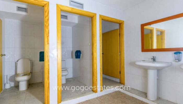 Te koop - Commercieel - Overig - Torrevieja - Torrevieja Centro