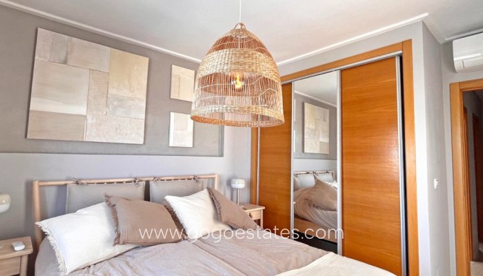 Te koop - Huis - Stadswoning - Torrevieja - Torrevieja Centro