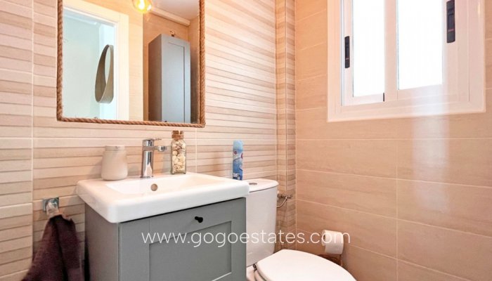 Te koop - Huis - Stadswoning - Torrevieja - Torrevieja Centro