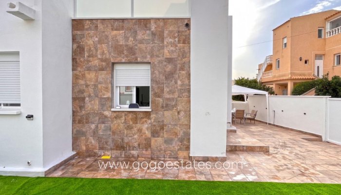 Te koop - Huis - Bungalow - Orihuela - Playa Flamenca