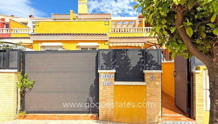Te koop - Huis - Stadswoning - Torrevieja - Torrevieja Centro